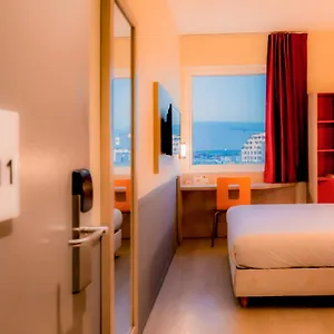 https://premiere-classe-casablanca-centre-ville.hotels-casablanca.net